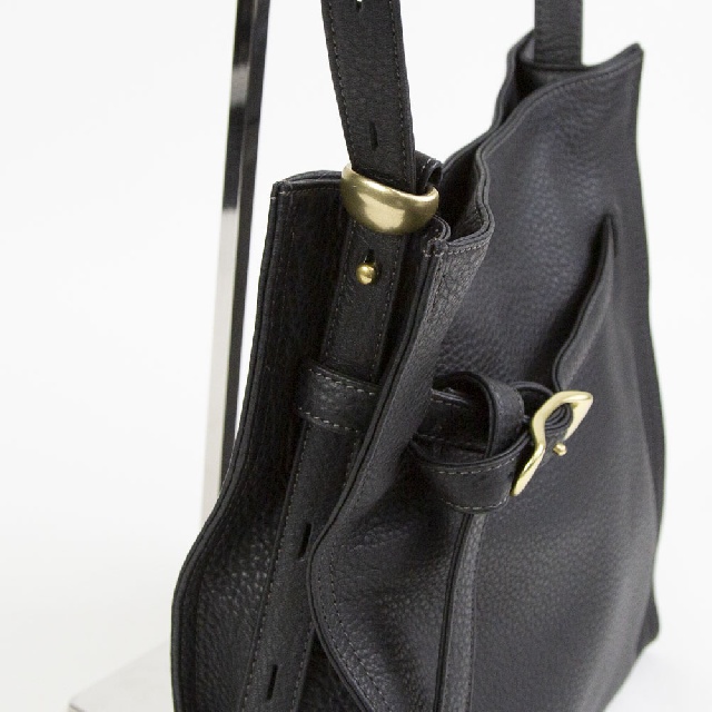 TOFF&LOADSTONE トフアンドロードストーン クシィ SHOULDER BAG M R97-81260-6