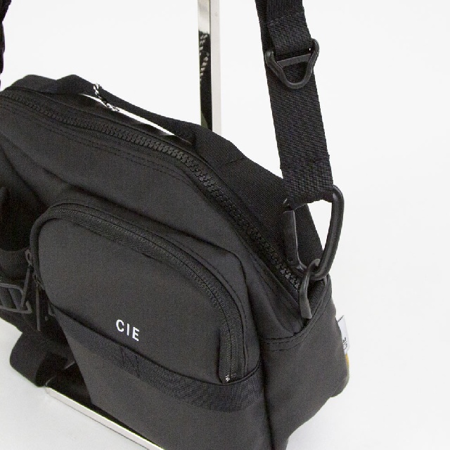 CIE シー GRID3 BOTTLE SHOULDER BAG M グリッド3 ボトル ショルダーバッグ 32065-6