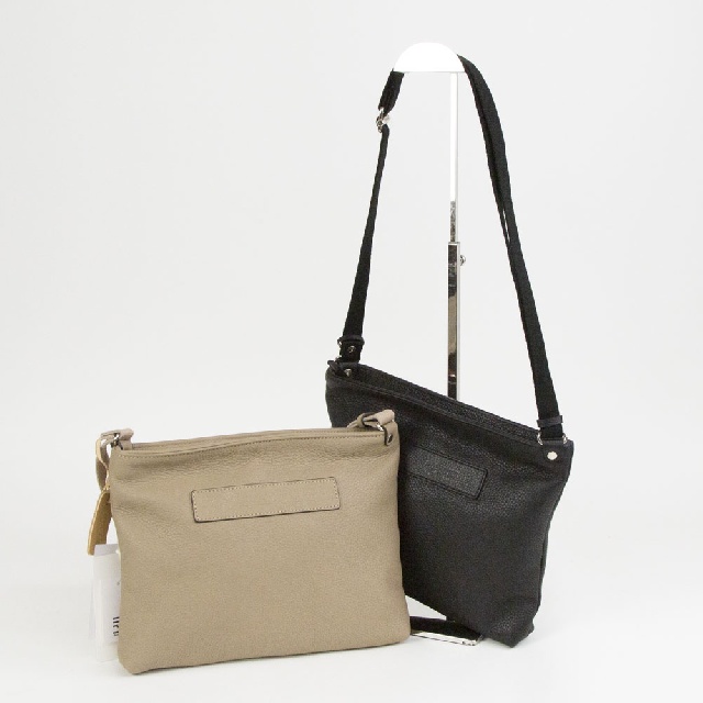 FELISI フェリージ SLIM SHOULDER BAG  ショルダーバッグ 17/71LD-0