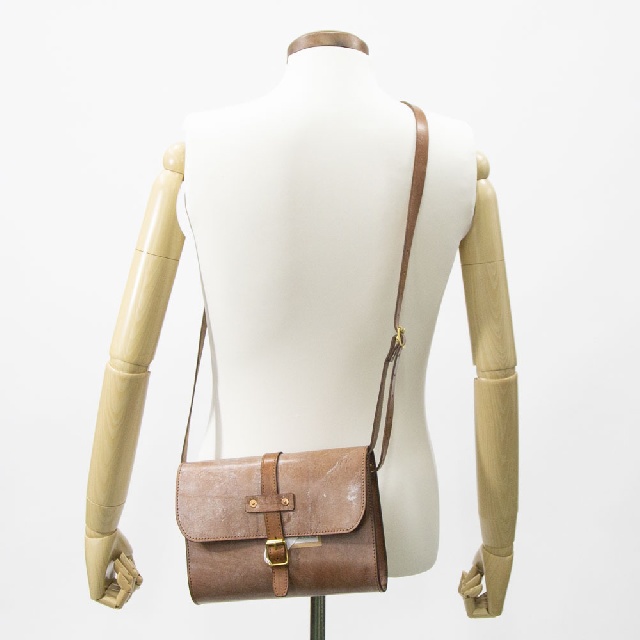 TANNER BATES タナーベイツ オークバーク タンニンレザー トラベルショルダーバッグ  TRAVEL-BAG-10