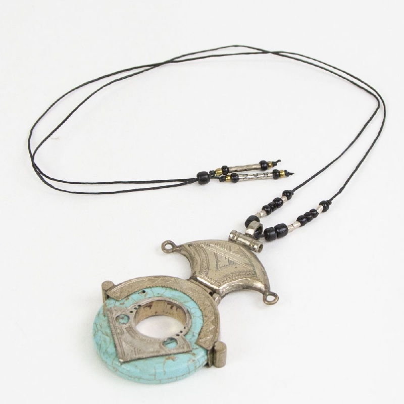 KNOW//MADE TOUAREG JEWELRY  Turquoise NECKRESS ノウメイド トゥアレグジュエリー ターコイズネックレス km-t006