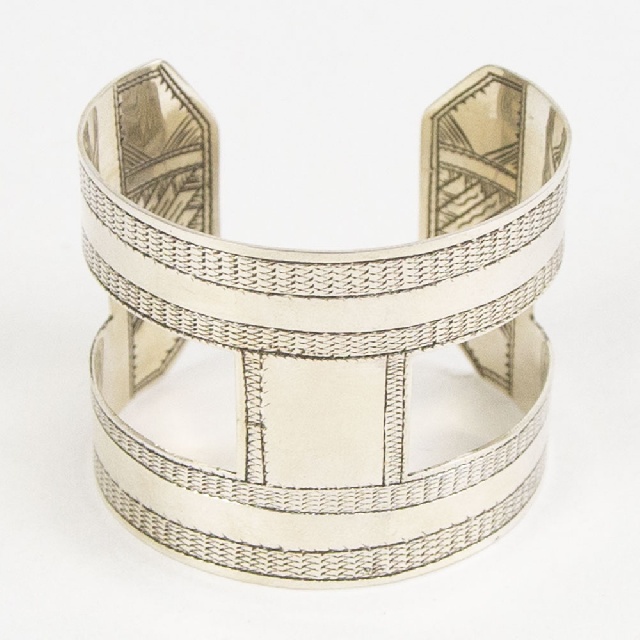 KNOW//MADE TOUAREG JEWELRY H Bangle Wide ノウメイド トゥアレグジュエリー Hバングル ワイド km-b008-1