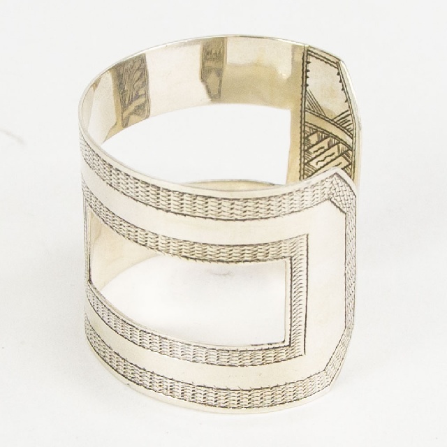 KNOW//MADE TOUAREG JEWELRY H Bangle Wide ノウメイド トゥアレグジュエリー Hバングル ワイド km-b008-2