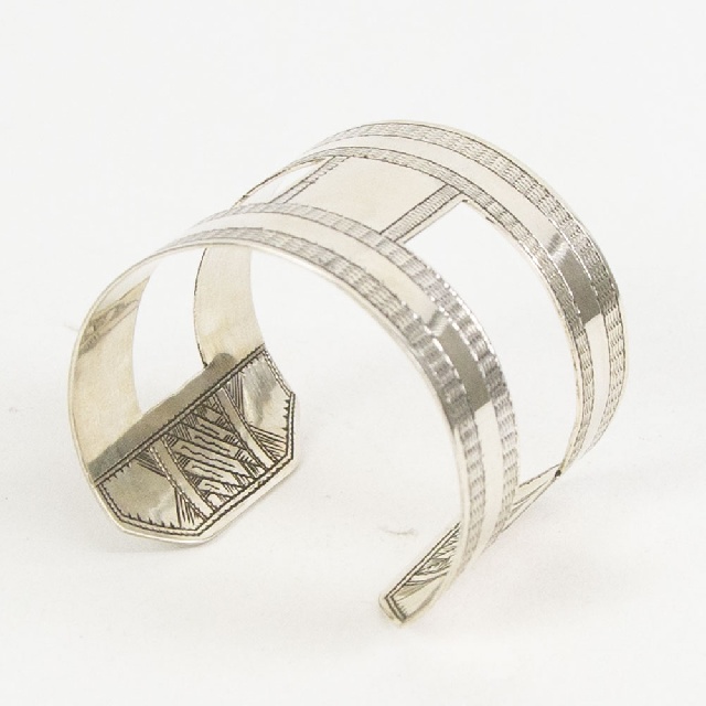 KNOW//MADE TOUAREG JEWELRY H Bangle Wide ノウメイド トゥアレグジュエリー Hバングル ワイド km-b008-5