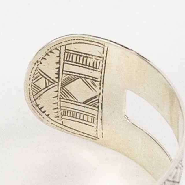 KNOW//MADE TOUAREG JEWELRY H Bangle  ノウメイド トゥアレグジュエリー Hバングル  Km-b003-5
