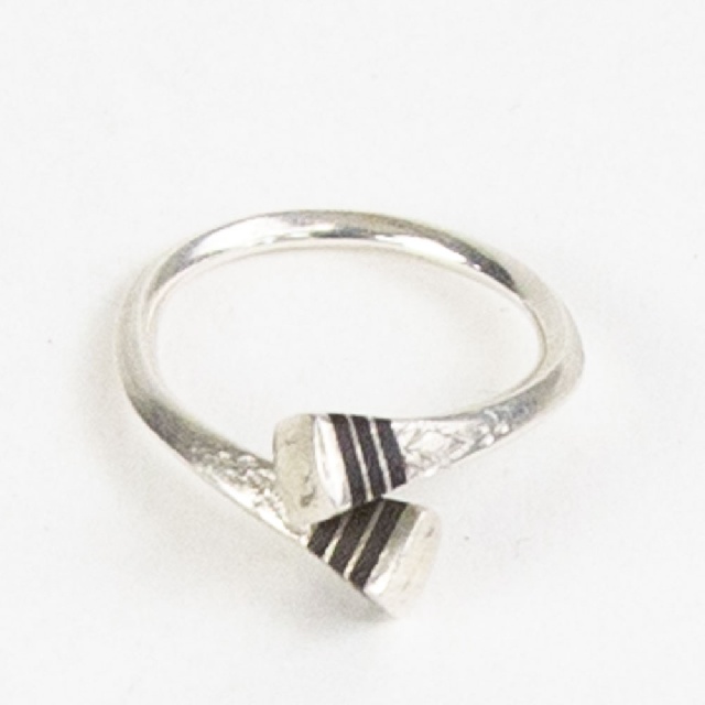 KNOW//MADE TOUAREG JEWELRY Cross Ring ノウメイド トゥアレグジュエリー エボニーウッドクロスリング km-r003-4