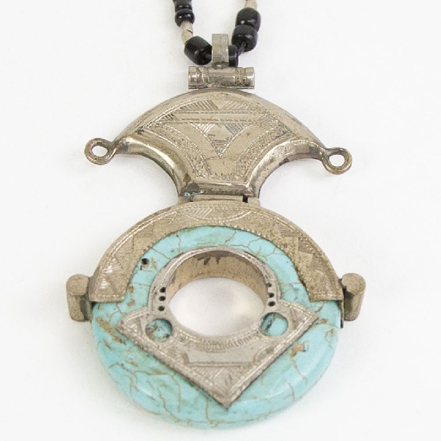KNOW//MADE TOUAREG JEWELRY  Turquoise NECKRESS ノウメイド トゥアレグジュエリー ターコイズネックレス km-t006-1