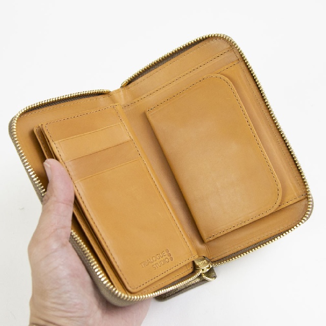 TRIALOGUE　CORMAR　トライアローグ　コルマール　ゴートレザー　ミドル財布　CM302-6