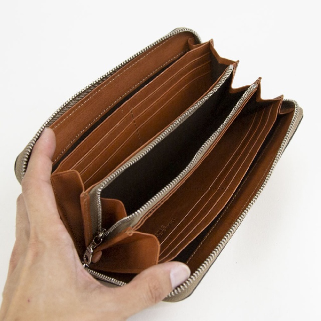 TRIALOGUE 　トライアローグ　フォイル　ラウンド 長財布 　FO301-6