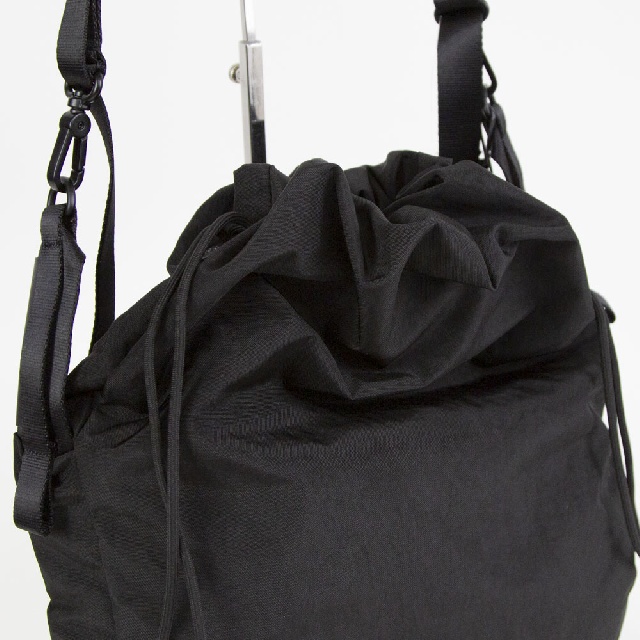 【8月8日新発売】　Cote&Ciel　コートエシエル　UVA CARBON　ドローストリングショルダーバッグ　29197-9