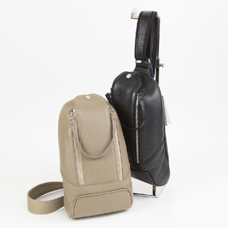 PELLE MORBIDA　ペッレモルビダ　Maiden Voyage　メイデンボヤージュ　ワンショルダー　ボディバッグ　PMO-MB051