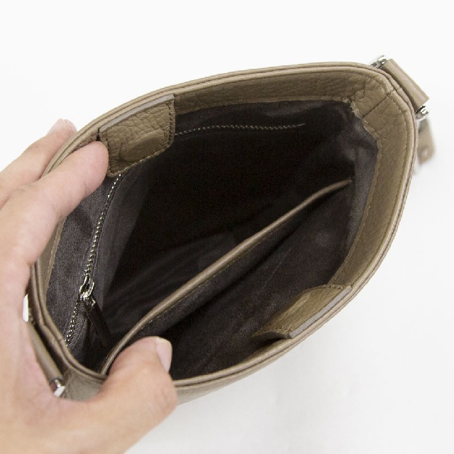 PELLE MORBIDA　ペッレモルビダ　Maiden Voyage　メイデンヴォヤージュ　ショルダーバッグ　MB073-9
