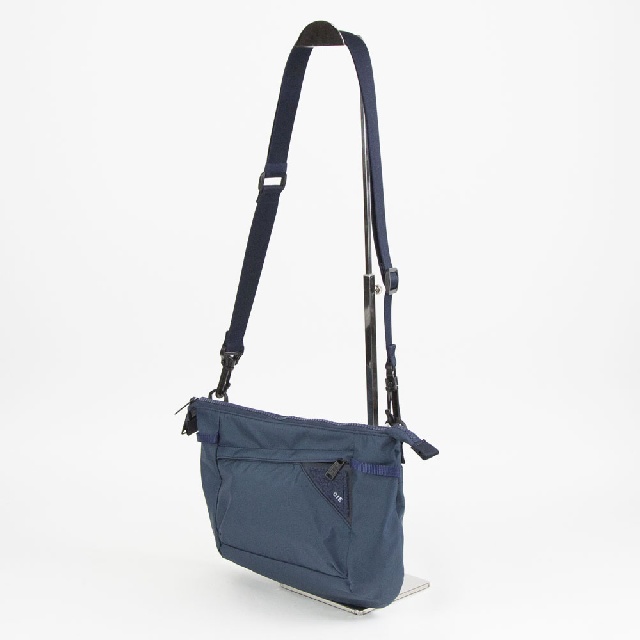 CIE　シー　FLOW FLAT SHOULDER (L)　フローフラット　ショルダー L　022108-2
