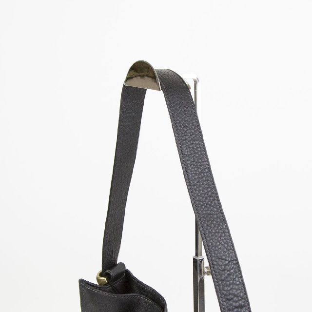 TOFF & LOADSTONE　トフアンドロードストーン　クシィ　SHOULDER BAG(L)　ショルダーバッグ　L　S46-81250-5
