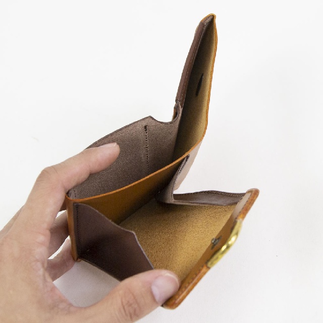池之端銀革店　Cramp　クランプ　UKブライドルレザー　フロント金具　ギャルソンスリムウォレット　CR-928-13