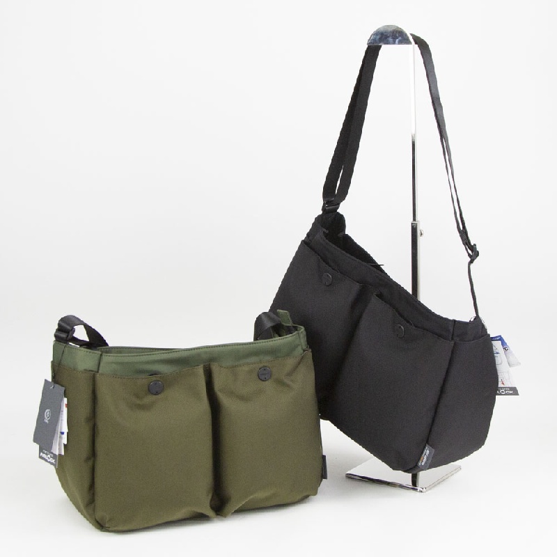 SML　PILOT SHOULDER BAG　エスエムエル　パイロットショルダー　K905053