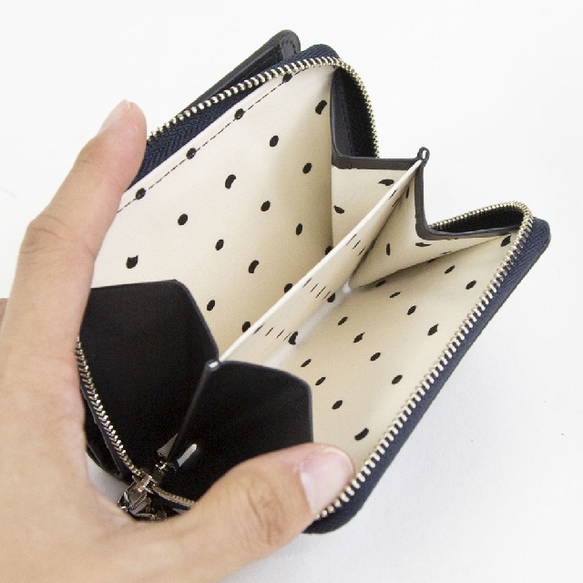 tsumori chisato　ツモリチサト　ラックスtcネーム　折財布　57942-5