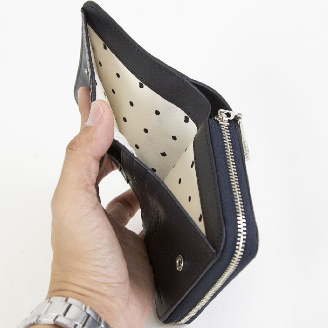 tsumori chisato　ツモリチサト　ラックスtcネーム　折財布　57942-7