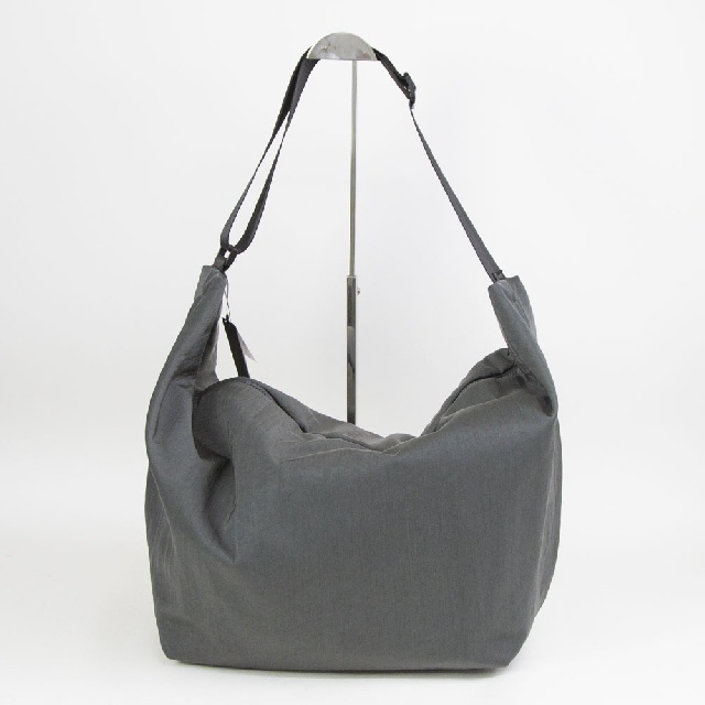 SML　STOMACH SHOULDERBAG(L)　エスエムエル　ストマックショルダーL　K905056-4