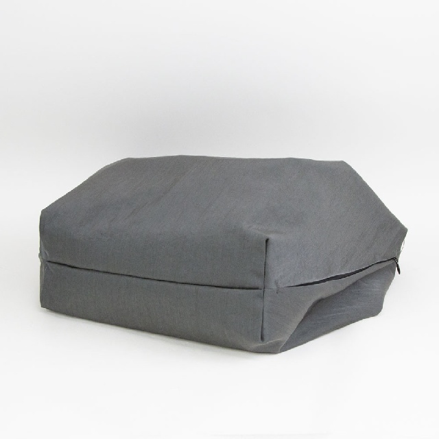 SML　STOMACH SHOULDERBAG(L)　エスエムエル　ストマックショルダーL　K905056-6