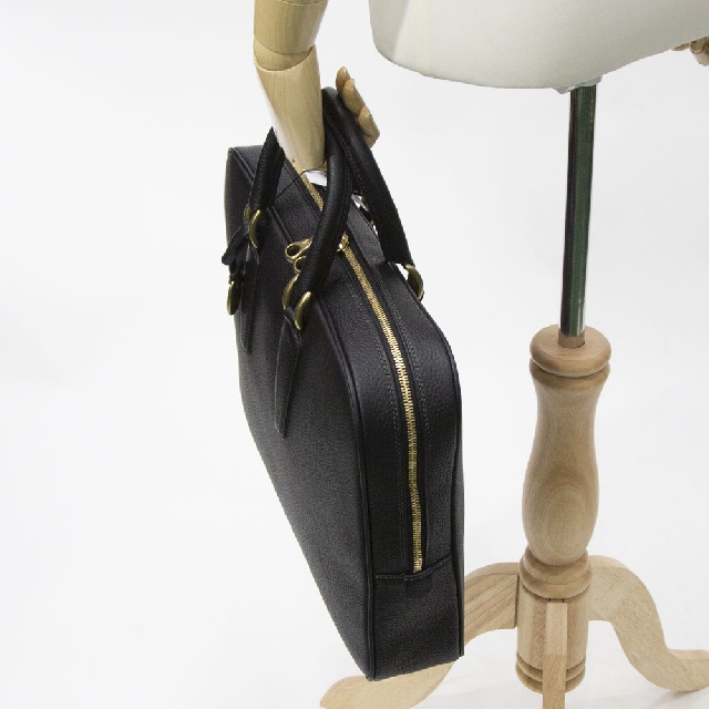 TOFF & LOADSTONE　トフアンドロードストーン　V LEATHER BRIEF CASE　レザー　ブリーフケース　S47-11070-9