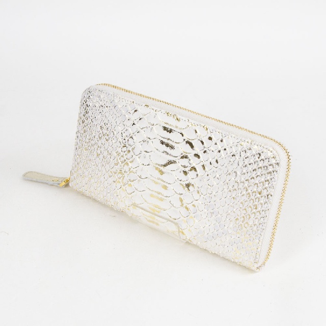 VIA DOAN　ヴィアドアン　Doree　ドーレ　ラウンド長財布　689-0