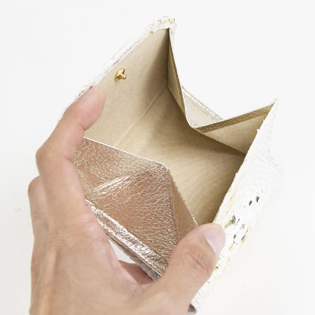 VIA DOAN　ヴィアドアン　Doree　ドーレ　折財布　698-5