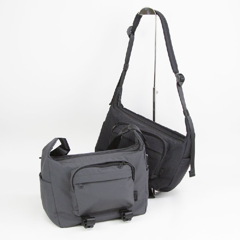 SML　エスエムエル　FRONT POCKET SHOULDER BAG　フロントポケットショルダー　K904109