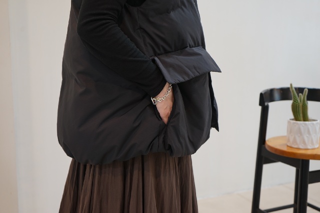 mizuiro ind　ミズイロインド　ダウンベスト　3-270066-13