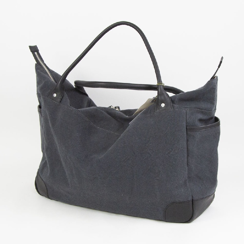 TRIALOGUE STUDIO　トライアローグスタジオ　HOLDALL IN BRILLIANT GRAY　ファスナー ラージ トートバッグ　TT047