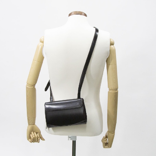 WILD SWANS　ワイルドスワンズ　RETRA　SHOULDER BAG　レトラ　ショルダーバッグ　サドルプルアップ　RE-SD-12