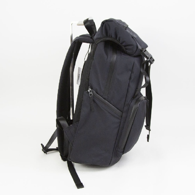 K-3B　ケースリビー　バーニーズ ニューヨーク別注　軽量レインシェルバックパック　703-M3L-3