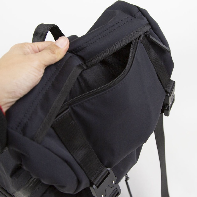 K-3B　ケースリビー　バーニーズ ニューヨーク別注　軽量レインシェルバックパック　703-M3L-6