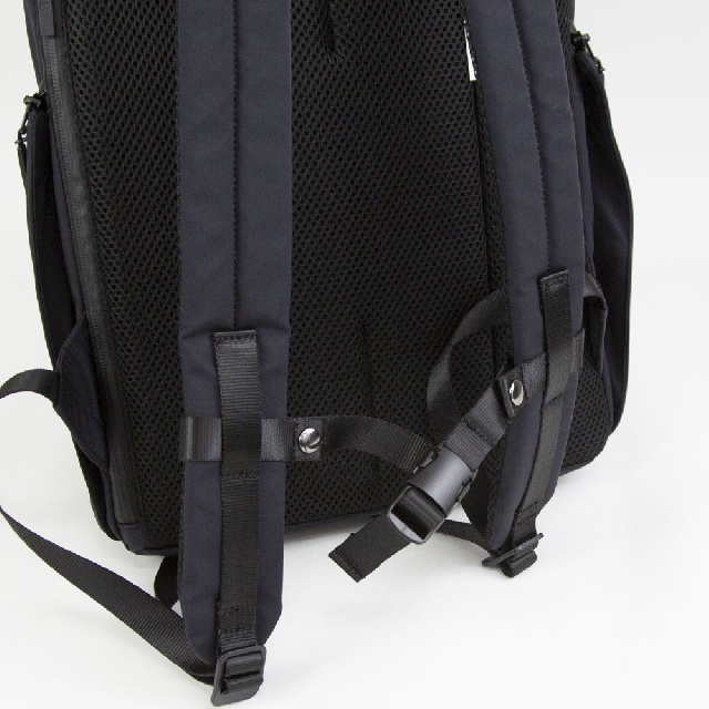 K-3B　ケースリビー　バーニーズ ニューヨーク別注　軽量レインシェルバックパック　703-M3L-12