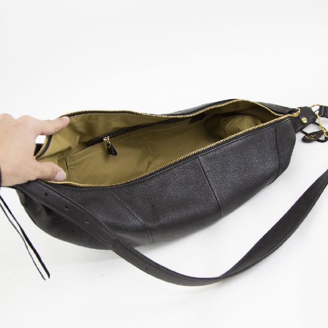 Groover Leather　グルーバーレザー　信州鹿革 ムーン ショルダーバッグ　DDB-100-7