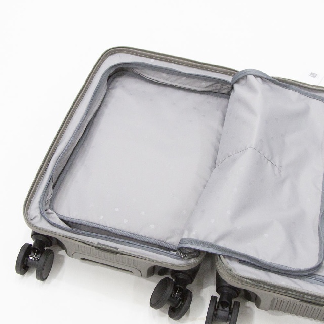 BERMAS　INTER CITY BS　 インターシティ　フロントオープン ファスナー キャリーケース 37L　60555-13