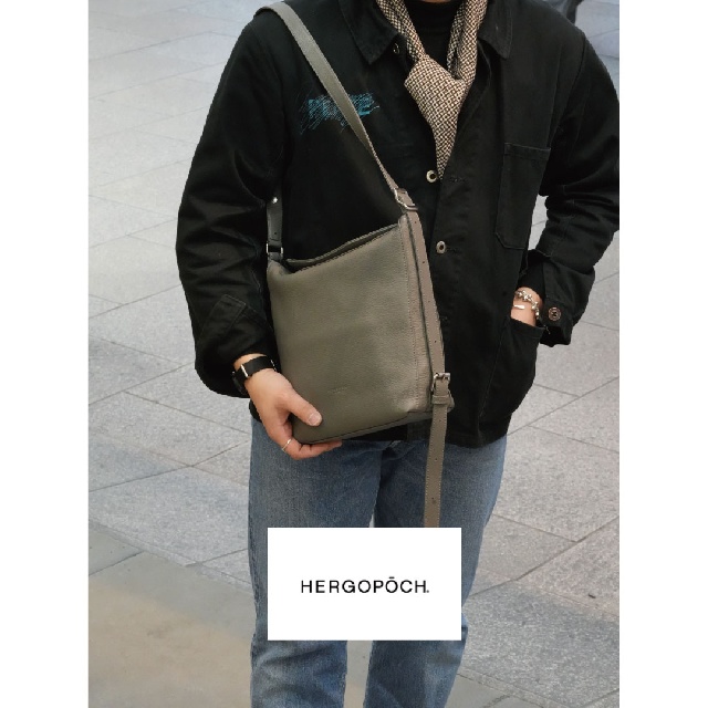 HERGOPOCH　エルゴポック　ソフトシュリンクレザー キューブショルダーバッグ　TC-CS-15