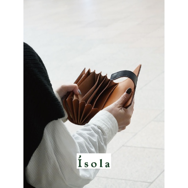 isola　アイソラ　カリオカ　カプリ　ジャバラ　コロコロ　財布　1008-15