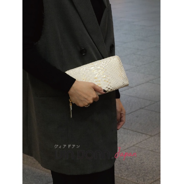 VIA DOAN　ヴィアドアン　Doree　ドーレ　ラウンド長財布　689-7