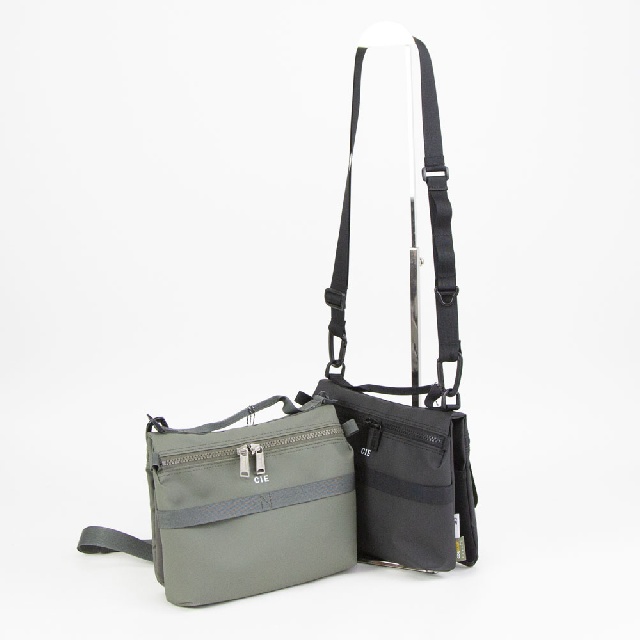 CIE　シー　GRID3　BUTTERFLY SACOCHE M　グリッドスリー バタフライ サコッシュ　032077-0