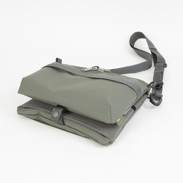 CIE　シー　GRID3　BUTTERFLY SACOCHE M　グリッドスリー バタフライ サコッシュ　032077-6