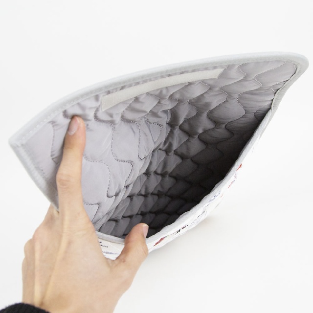 A SCENE × CONVENIENCE YOUNG　エーシーン × コンビニエンスヤング　Gadget sleeve　ガジェットスリーブ　CY04-001-5