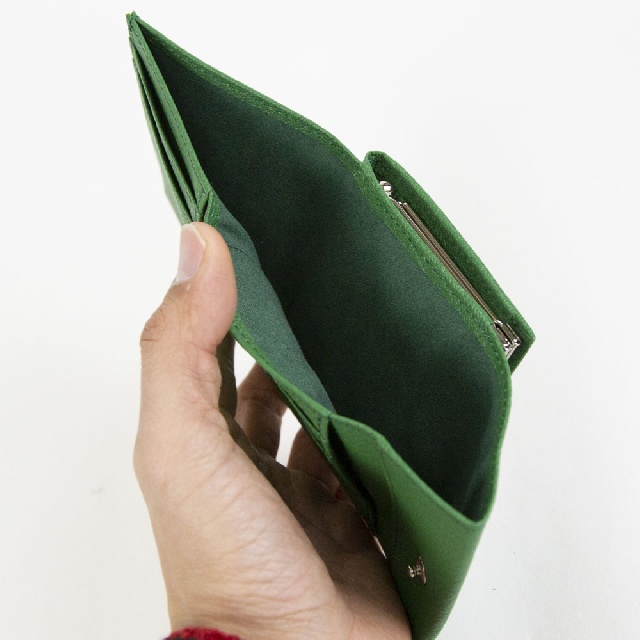 SLOW　スロウ　Goat-clasp　trifold wallet　ゴート　三つ折り財布　333S146S-11