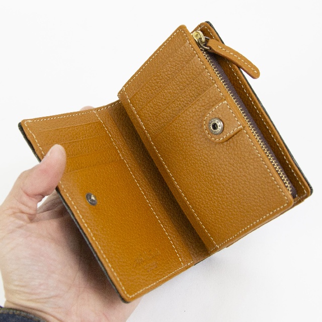 【Recommend item】 AinSoph　アインソフ　ハードワックスマイルド　パッチワーク　折財布 　DA1297F-HWM-8