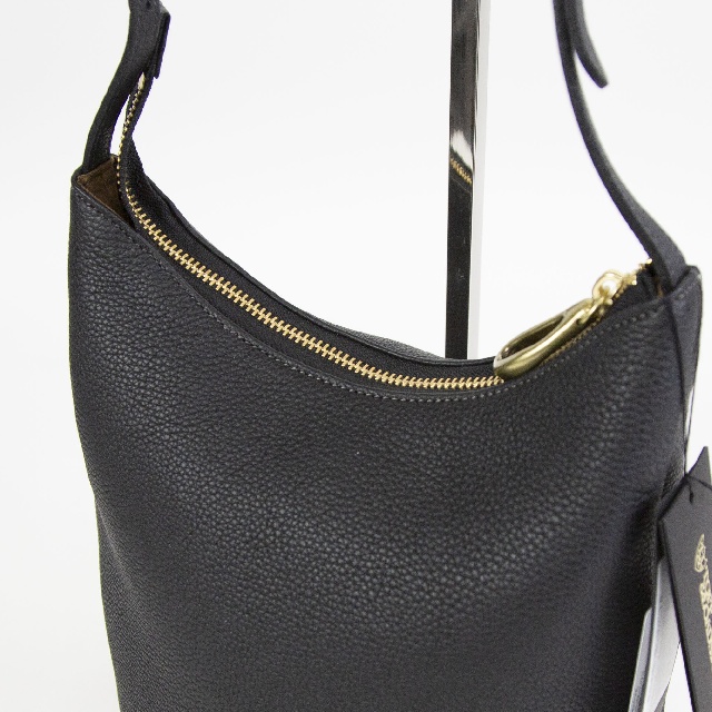 TOFF & LOADSTONE　トフアンドロードストーン　コクーン ワンショルダー バッグ　S46-81800-7