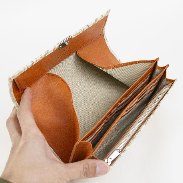 isola　アイソラ　サングリア　サントリーニ　束入れ三段錠　3101-5