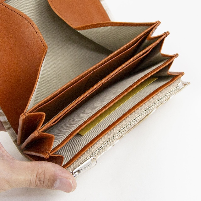 isola　アイソラ　サングリア　コルシア　ショート三段錠　3109-6