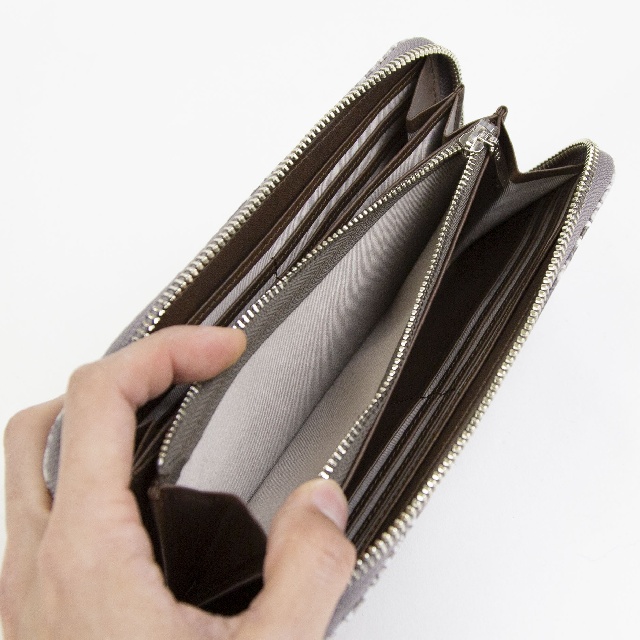 Isola　アイソラ　マットパイソン　シチリア　ラウンド長財布　1703-6