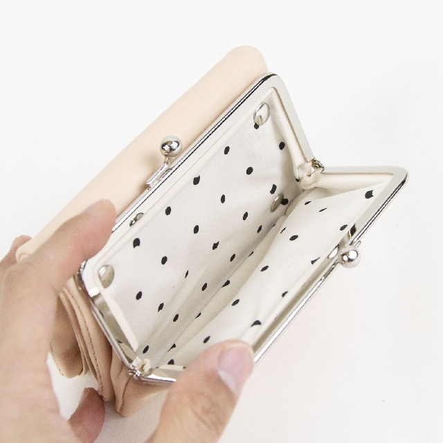 TSUMORI CHISATO　ツモリチサト　キラキライシ　折財布　57961-8