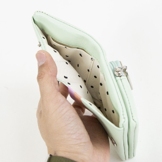 TSUMORI CHISATO　ツモリチサト　キラキライシ　ミニ財布　57960-9